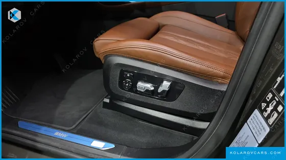 BMW X7 XDRIVE 40I DESIGN PURE EXCELLENCE 6-SEATER