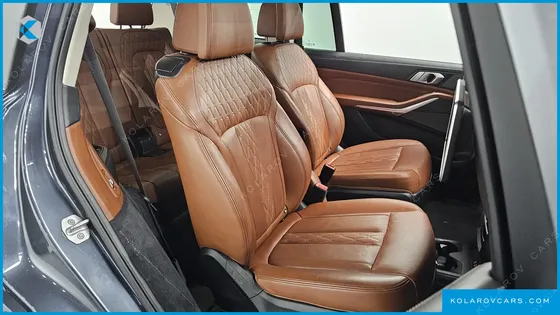BMW X7 XDRIVE 30D DESIGN PURE EXCELLENT 6-SEATER
