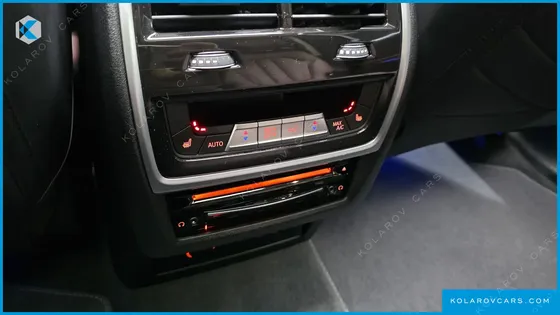 BMW X7 XDRIVE 40D DESIGN PURE EXCELLENCE 7-SEATER