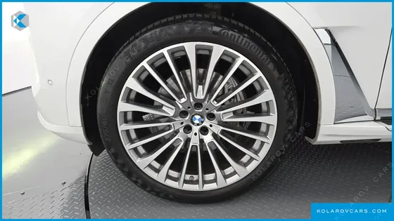 BMW X7 XDRIVE 40D DESIGN PURE EXCELLENCE 7-SEATER