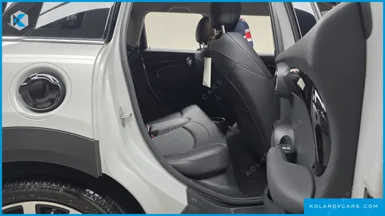 MINI COOPER 5DOOR CLASSIC LAUNCH PACK