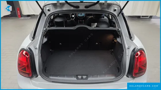 MINI COOPER 5DOOR CLASSIC LAUNCH PACK