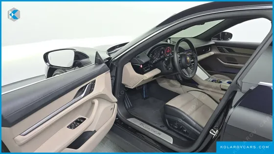 PORSCHE TAYCAN 4S