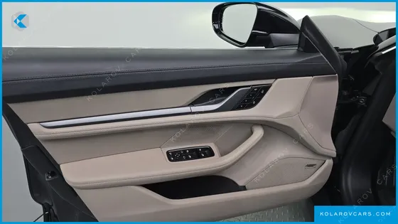 PORSCHE TAYCAN 4S
