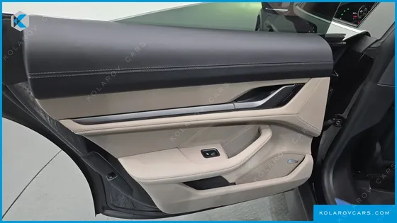 PORSCHE TAYCAN 4S