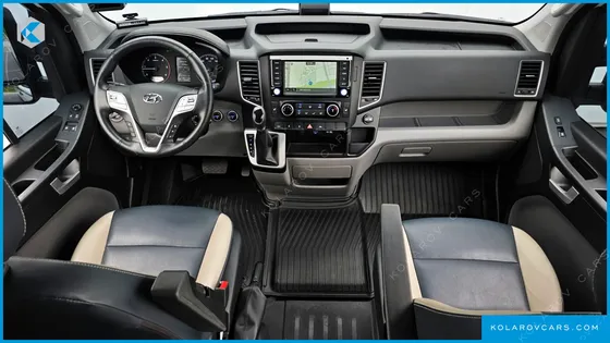 HYUNDAI SOLATI 15-SEATER