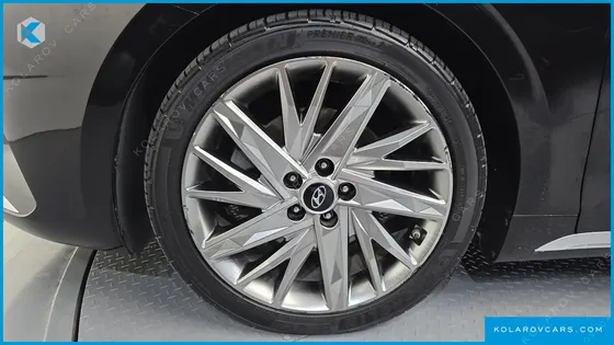 HYUNDAI GRANDEUR 2.5
