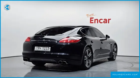 PORSCHE PANAMERA 4.8 TURBO