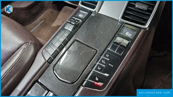 PORSCHE PANAMERA 4.8 TURBO