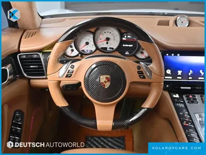 PORSCHE PANAMERA 4.8 GTS