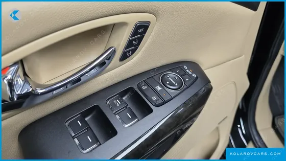 KIA CARNIVAL 9-SEATER HI-LIMOUSINE