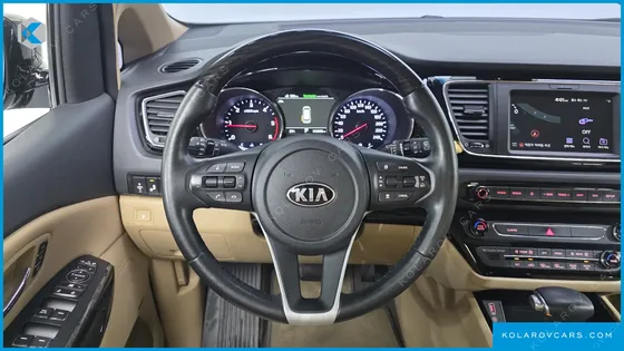KIA CARNIVAL 9-SEATER HI-LIMOUSINE
