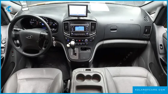 HYUNDAI STAREX SCHOOL BUS