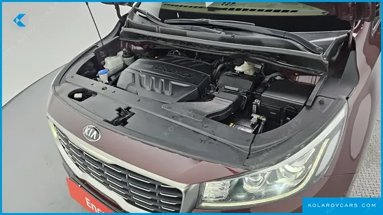 KIA CARNIVAL 9-SEATER NOBLESSE SPECIAL