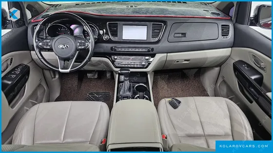 KIA CARNIVAL 9-SEATER NOBLESSE SPECIAL