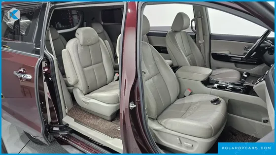 KIA CARNIVAL 9-SEATER NOBLESSE SPECIAL