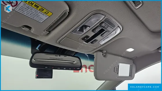 KIA CARNIVAL 9-SEATER NOBLESSE SPECIAL