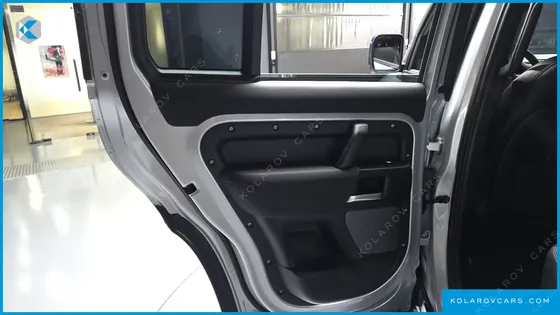 LAND ROVER DEFENDER 110 D250 S