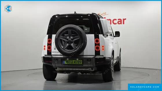 LAND ROVER DEFENDER 110 P300 X-DYNAMIC SE