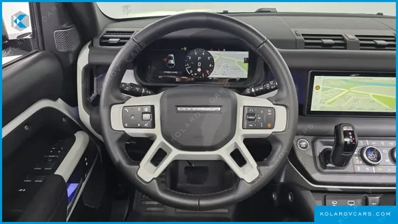 LAND ROVER DEFENDER 110 P300 X-DYNAMIC SE