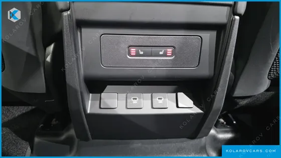 LAND ROVER DEFENDER 110 P300 X-DYNAMIC SE