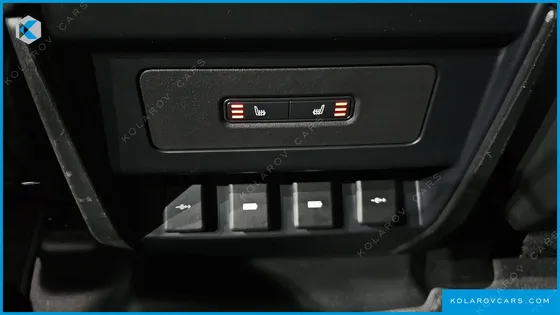 LAND ROVER DEFENDER 110 D240 SE