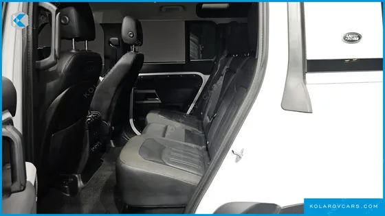 LAND ROVER DEFENDER 110 D240 SE