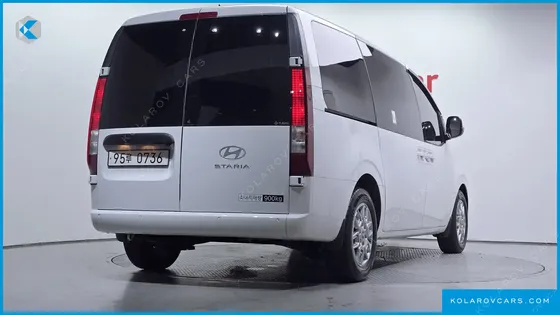 HYUNDAI STARIA L3.5 CARGO 3-SEATER