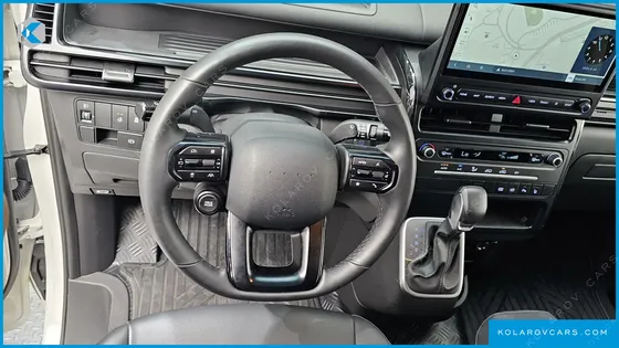 HYUNDAI STARIA L3.5 CARGO 3-SEATER