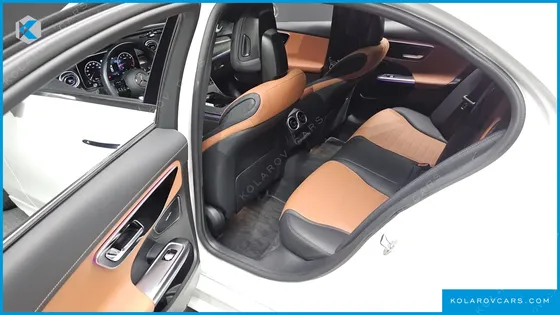MERCEDES C-CLASS C300 4MATIC AMG LINE