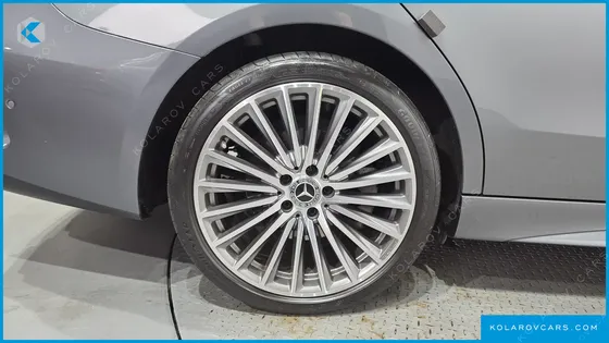 MERCEDES C-CLASS C300 AMG LINE