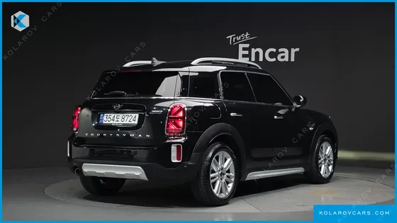 MINI COUNTRYMAN CLASSIC PLUS LAUNCH PACK