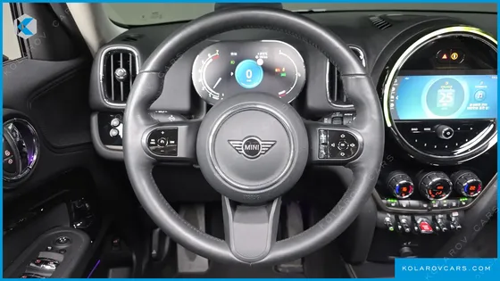 MINI COUNTRYMAN CLASSIC PLUS LAUNCH PACK