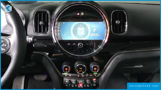 MINI COUNTRYMAN CLASSIC PLUS LAUNCH PACK