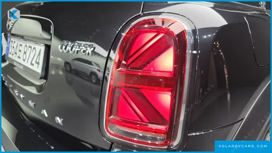 MINI COUNTRYMAN CLASSIC PLUS LAUNCH PACK