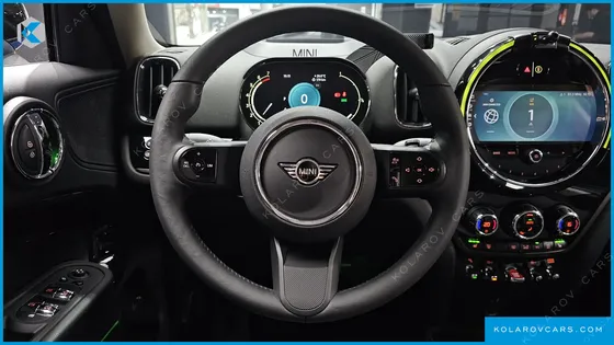 MINI COUNTRYMAN CLASSIC PLUS LAUNCH PACK