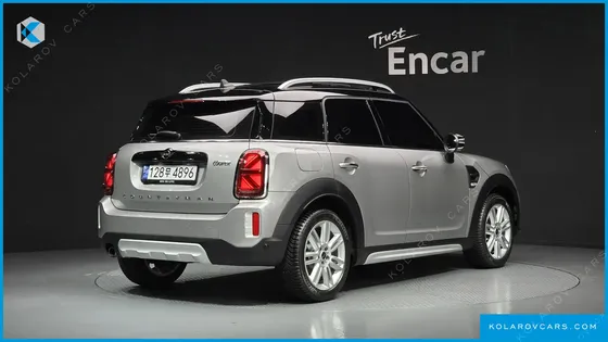 MINI COUNTRYMAN CLASSIC PLUS LAUNCH PACK