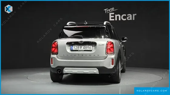 MINI COUNTRYMAN CLASSIC PLUS LAUNCH PACK