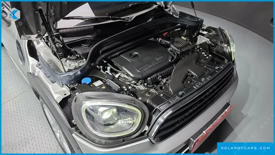 MINI COUNTRYMAN CLASSIC PLUS LAUNCH PACK