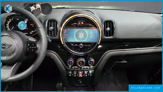 MINI COUNTRYMAN CLASSIC PLUS LAUNCH PACK