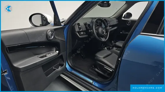 MINI COUNTRYMAN CLASSIC