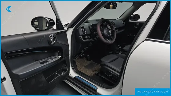 MINI COUNTRYMAN CLASSIC
