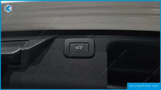 LAND ROVER DISCOVERY SPORT P250 SE