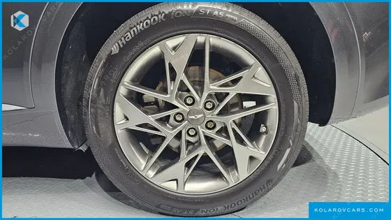 GENESIS GV70 2.5T GASOLINE 2WD