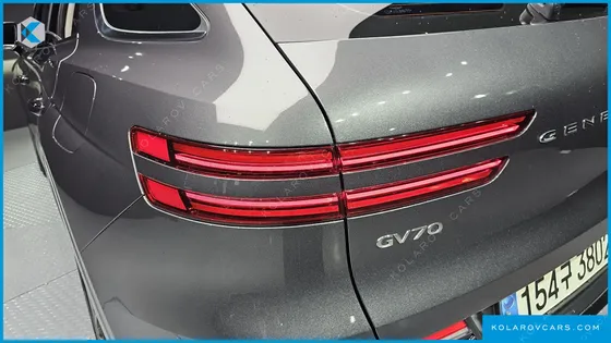 GENESIS GV70 2.5T GASOLINE 2WD