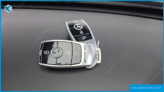 MERCEDES S-CLASS S63 AMG 4MATIC+
