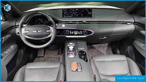 GENESIS GV70 2.5T GASOLINE 2WD