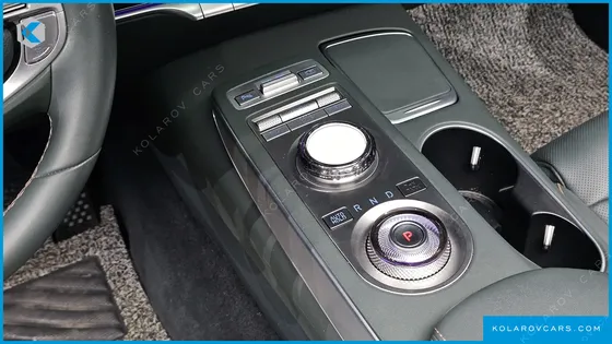 GENESIS GV70 2.5T GASOLINE 2WD