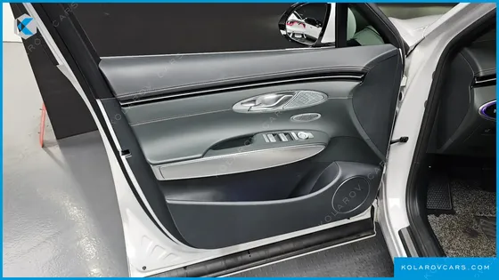 GENESIS GV70 2.5T GASOLINE 2WD