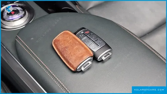 GENESIS GV70 2.5T GASOLINE 2WD
